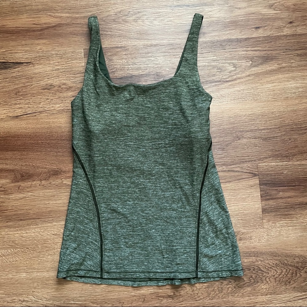 Women’s Lululemon Tank Top